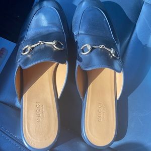 Gucci Princetown leather slipper
